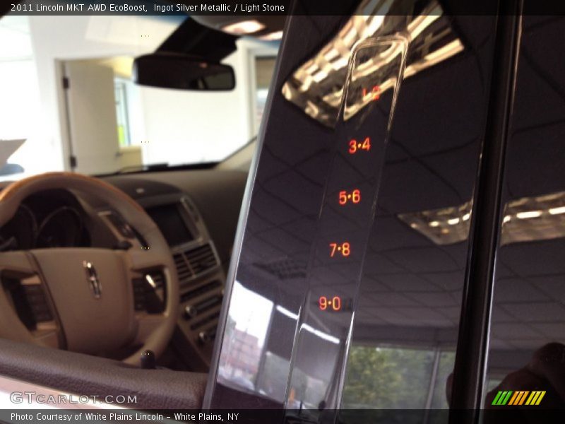 Ingot Silver Metallic / Light Stone 2011 Lincoln MKT AWD EcoBoost