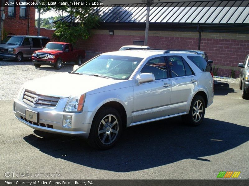 Light Platinum Metallic / Ebony 2004 Cadillac SRX V8