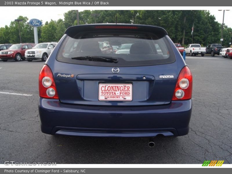 Midnight Blue Mica / Off Black 2003 Mazda Protege 5 Wagon