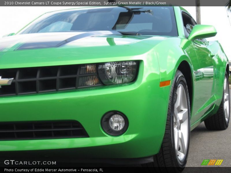 Synergy Green Metallic / Black/Green 2010 Chevrolet Camaro LT Coupe Synergy Special Edition