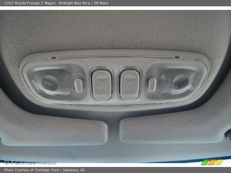 Midnight Blue Mica / Off Black 2003 Mazda Protege 5 Wagon
