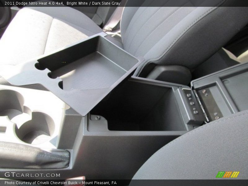 Bright White / Dark Slate Gray 2011 Dodge Nitro Heat 4.0 4x4