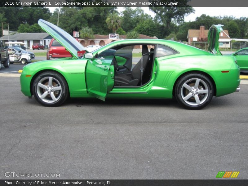 Synergy Green Metallic / Black/Green 2010 Chevrolet Camaro LT Coupe Synergy Special Edition