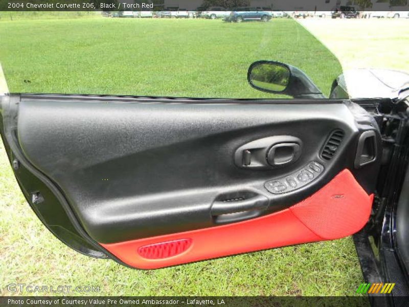 Black / Torch Red 2004 Chevrolet Corvette Z06