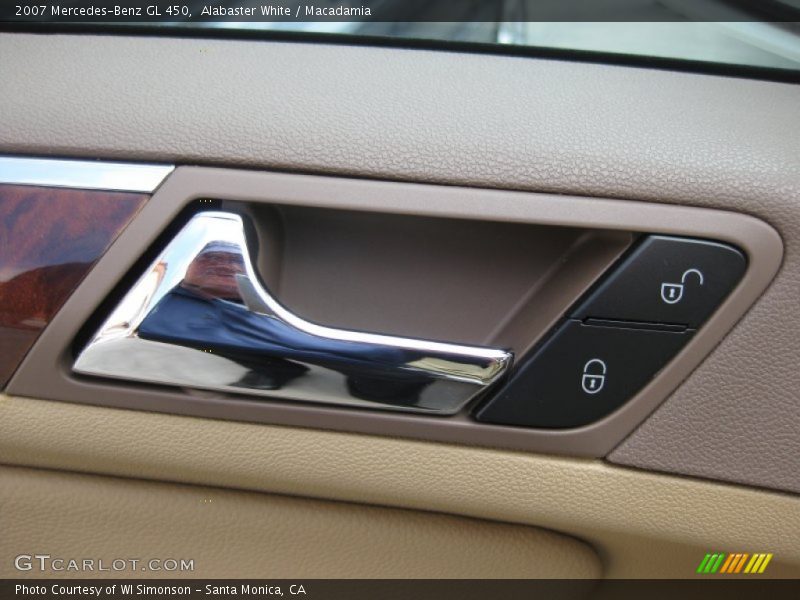 Alabaster White / Macadamia 2007 Mercedes-Benz GL 450