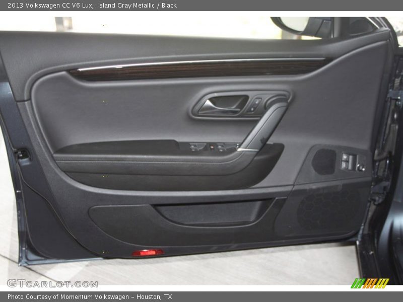Door Panel of 2013 CC V6 Lux