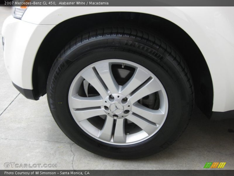 Alabaster White / Macadamia 2007 Mercedes-Benz GL 450
