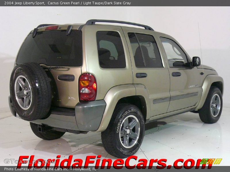 Cactus Green Pearl / Light Taupe/Dark Slate Gray 2004 Jeep Liberty Sport