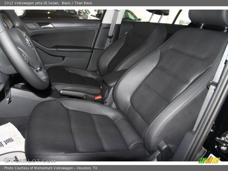 Black / Titan Black 2012 Volkswagen Jetta SE Sedan