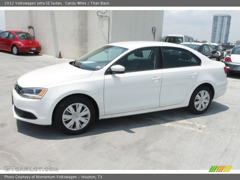 Candy White / Titan Black 2012 Volkswagen Jetta SE Sedan