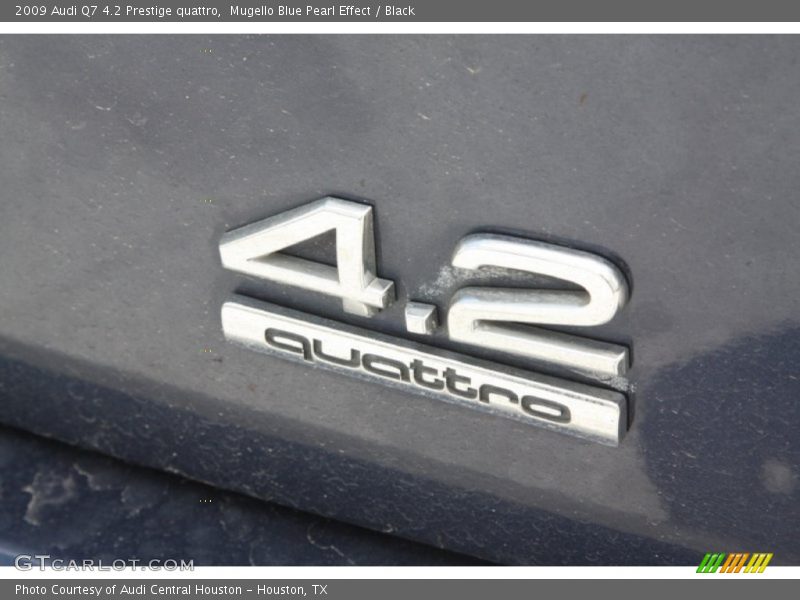 Mugello Blue Pearl Effect / Black 2009 Audi Q7 4.2 Prestige quattro