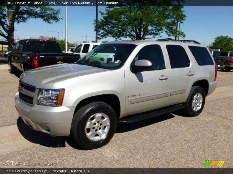 Silver Birch Metallic / Light Titanium 2009 Chevrolet Tahoe LT 4x4
