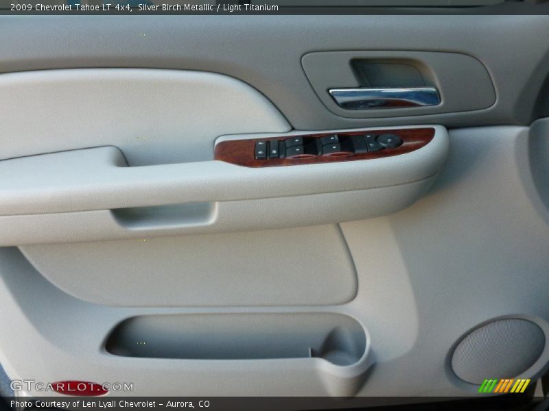 Silver Birch Metallic / Light Titanium 2009 Chevrolet Tahoe LT 4x4
