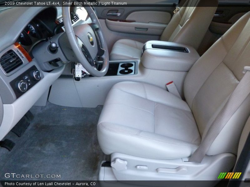 Silver Birch Metallic / Light Titanium 2009 Chevrolet Tahoe LT 4x4