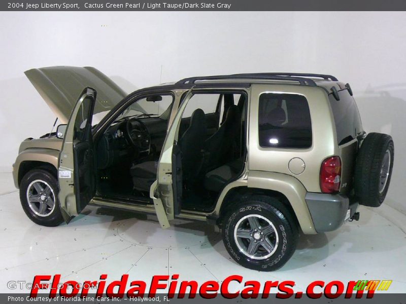 Cactus Green Pearl / Light Taupe/Dark Slate Gray 2004 Jeep Liberty Sport
