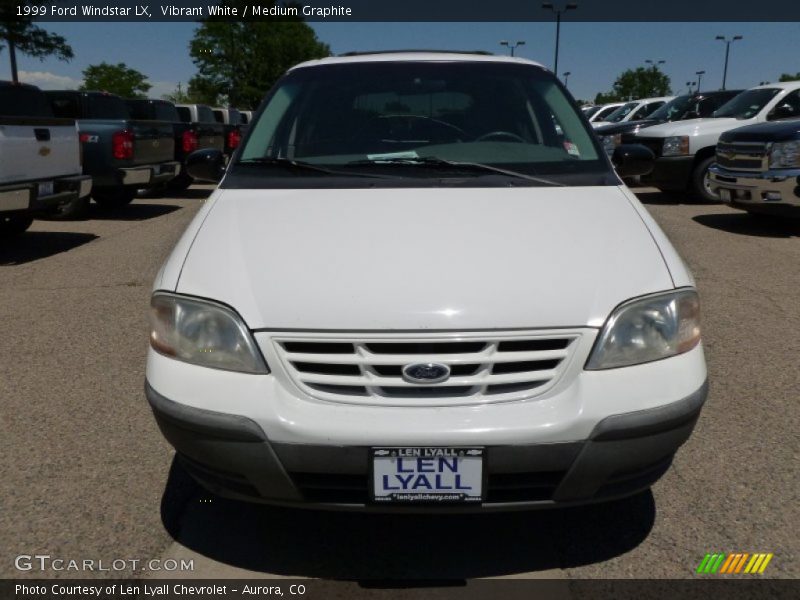 Vibrant White / Medium Graphite 1999 Ford Windstar LX