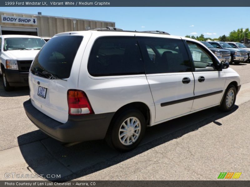 Vibrant White / Medium Graphite 1999 Ford Windstar LX