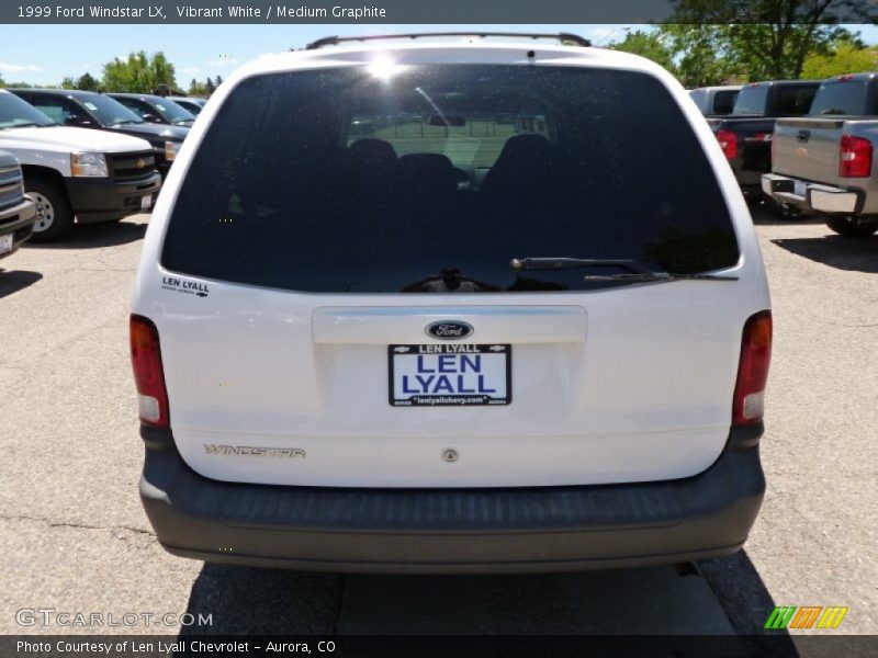 Vibrant White / Medium Graphite 1999 Ford Windstar LX
