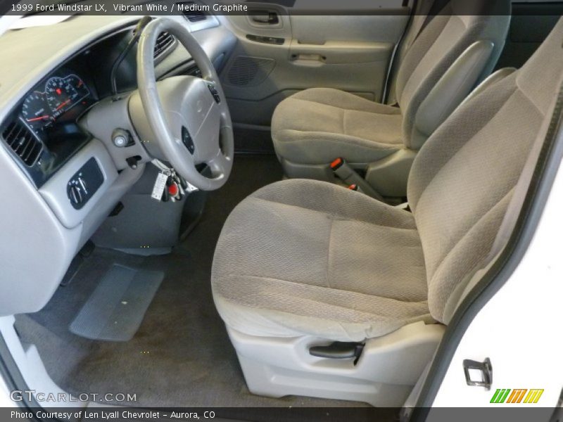 Vibrant White / Medium Graphite 1999 Ford Windstar LX