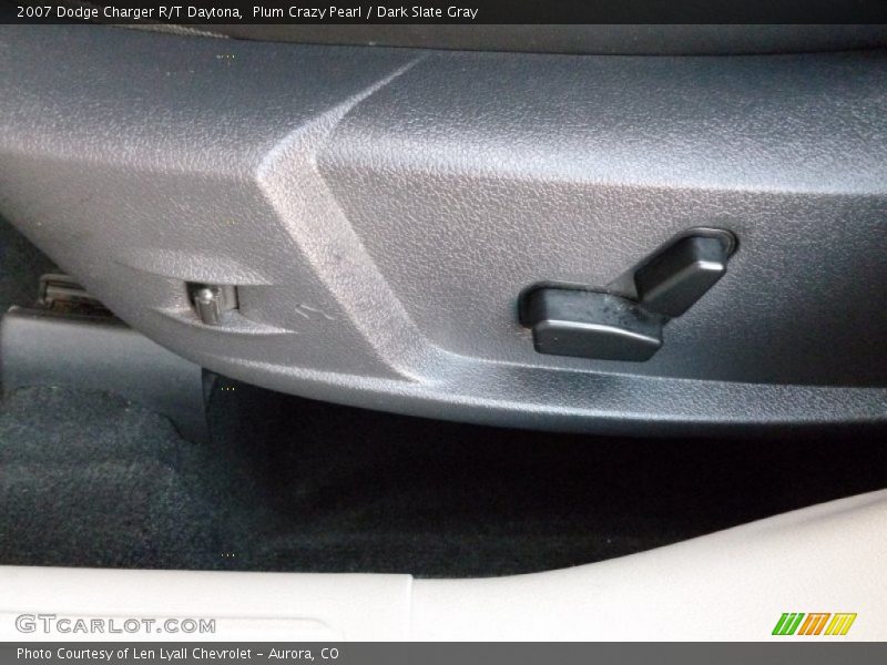 Plum Crazy Pearl / Dark Slate Gray 2007 Dodge Charger R/T Daytona