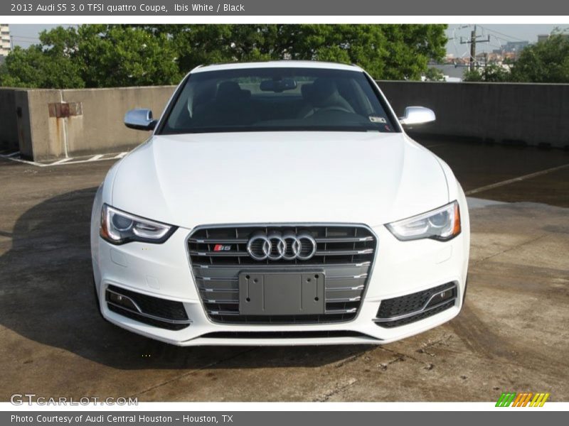Ibis White / Black 2013 Audi S5 3.0 TFSI quattro Coupe