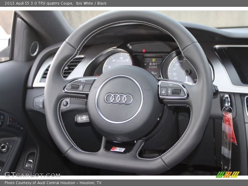  2013 S5 3.0 TFSI quattro Coupe Steering Wheel