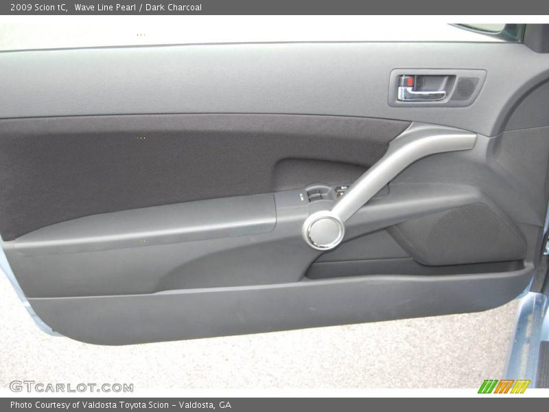 Wave Line Pearl / Dark Charcoal 2009 Scion tC