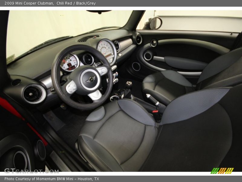 Chili Red / Black/Grey 2009 Mini Cooper Clubman