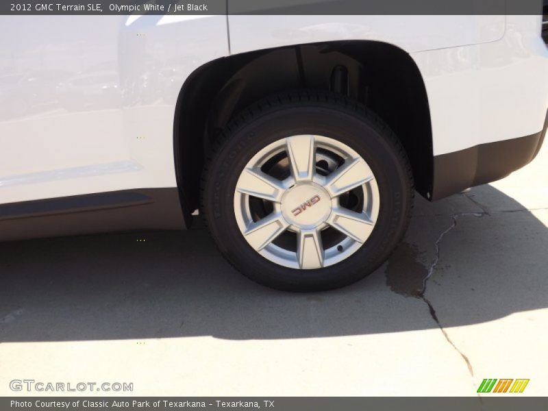 Olympic White / Jet Black 2012 GMC Terrain SLE