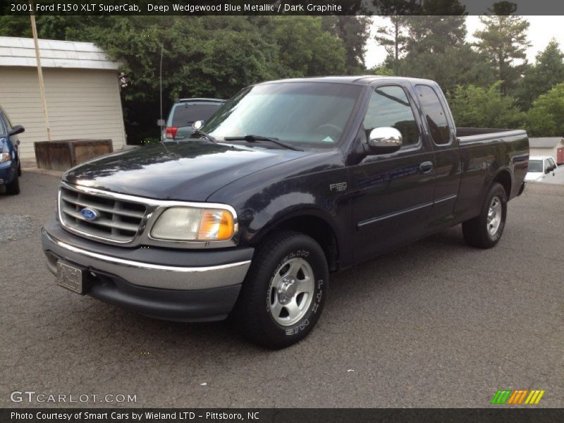 Deep Wedgewood Blue Metallic / Dark Graphite 2001 Ford F150 XLT SuperCab