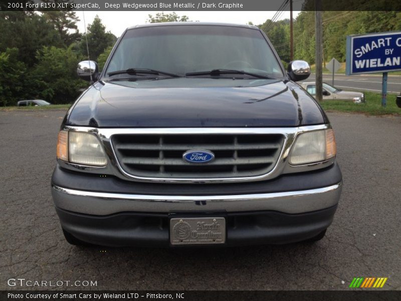 Deep Wedgewood Blue Metallic / Dark Graphite 2001 Ford F150 XLT SuperCab