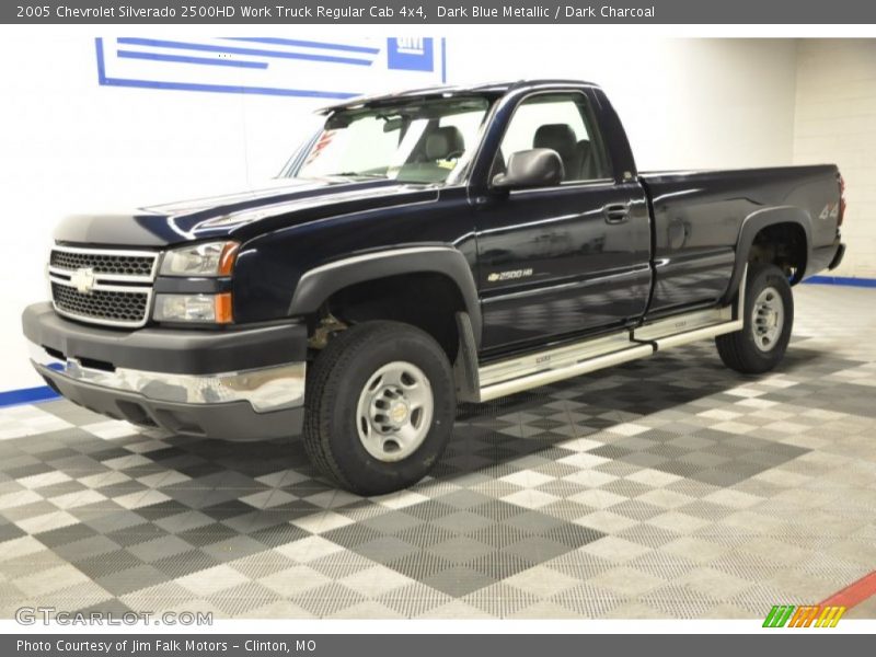 Dark Blue Metallic / Dark Charcoal 2005 Chevrolet Silverado 2500HD Work Truck Regular Cab 4x4