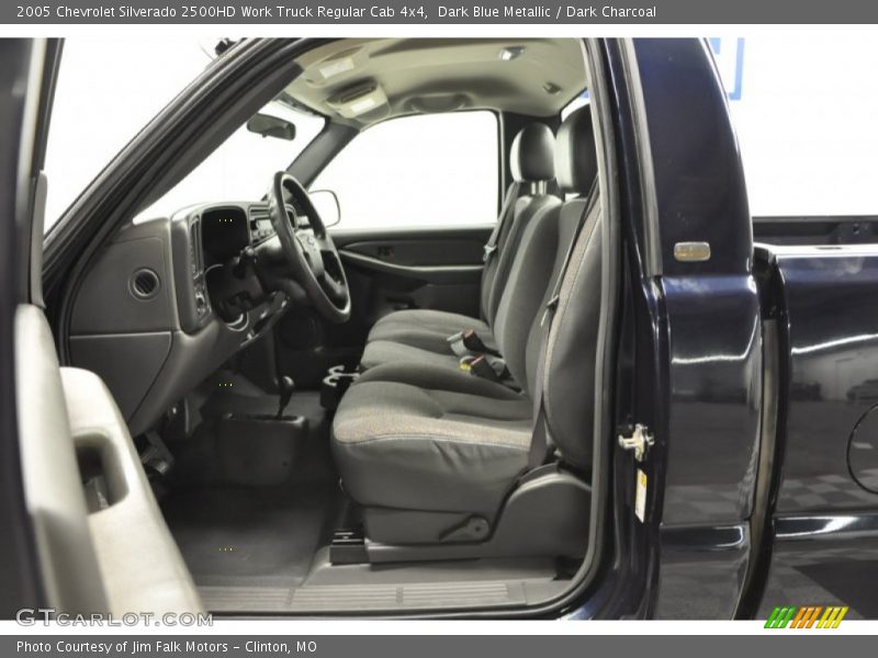 Dark Blue Metallic / Dark Charcoal 2005 Chevrolet Silverado 2500HD Work Truck Regular Cab 4x4