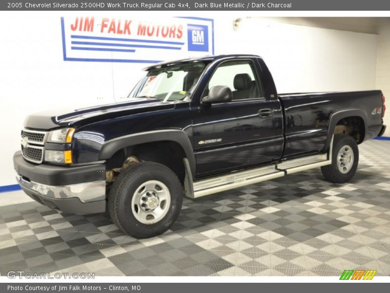 Dark Blue Metallic / Dark Charcoal 2005 Chevrolet Silverado 2500HD Work Truck Regular Cab 4x4
