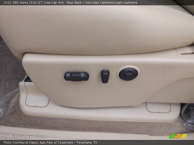 Front Seat of 2012 Sierra 1500 SLT Crew Cab 4x4