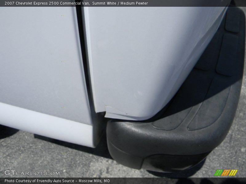 Summit White / Medium Pewter 2007 Chevrolet Express 2500 Commercial Van