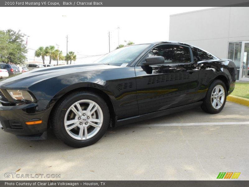 Black / Charcoal Black 2010 Ford Mustang V6 Coupe
