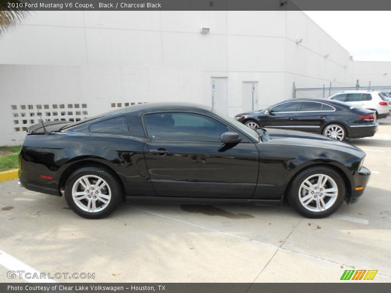  2010 Mustang V6 Coupe Black