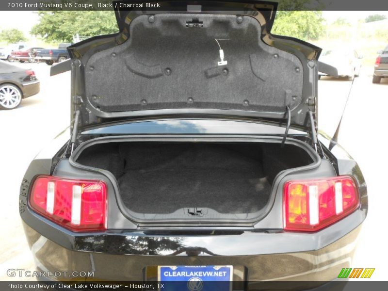 Black / Charcoal Black 2010 Ford Mustang V6 Coupe