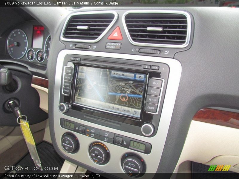 Eismeer Blue Metallic / Cornsilk Beige 2009 Volkswagen Eos Lux