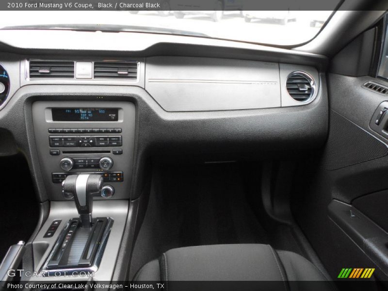 Dashboard of 2010 Mustang V6 Coupe