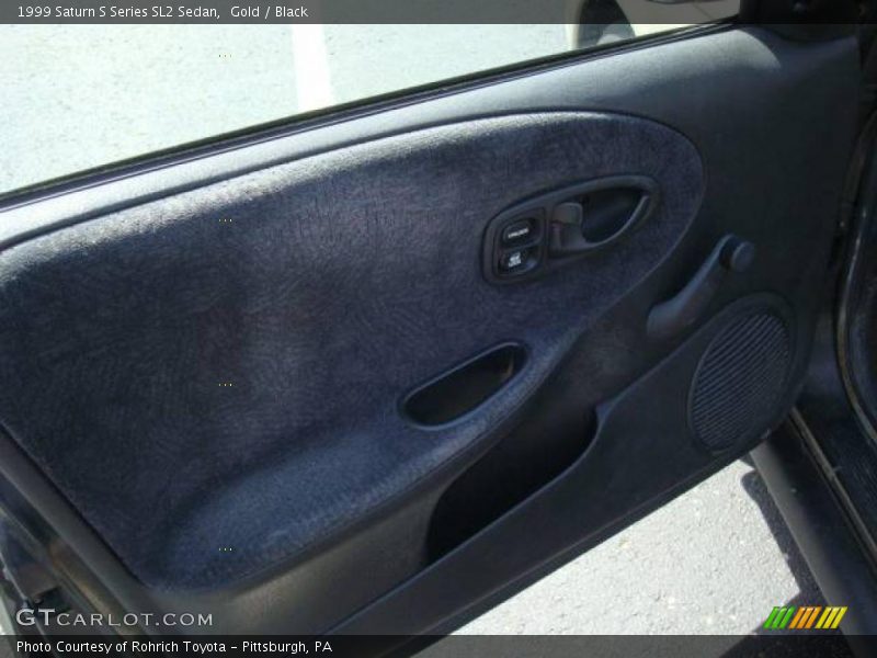 Gold / Black 1999 Saturn S Series SL2 Sedan