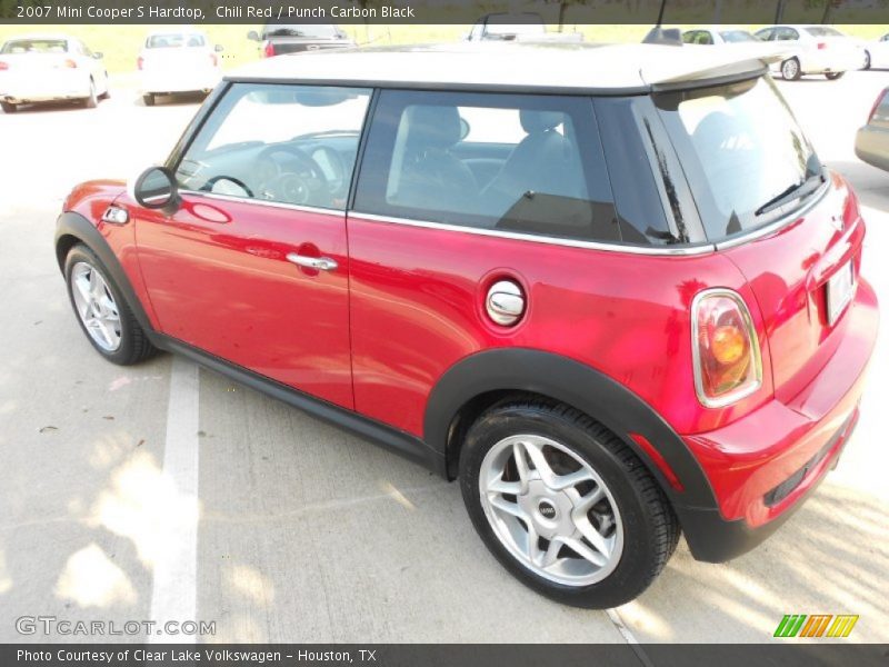 Chili Red / Punch Carbon Black 2007 Mini Cooper S Hardtop