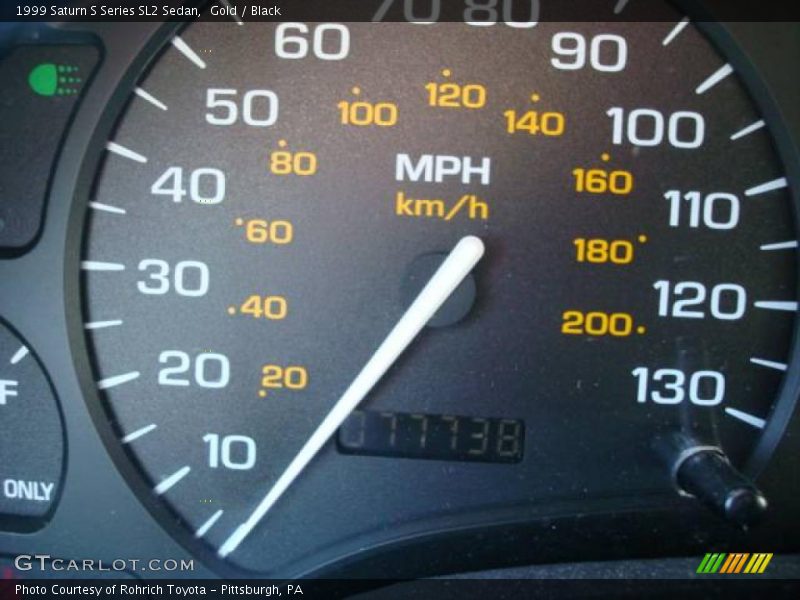 Gold / Black 1999 Saturn S Series SL2 Sedan