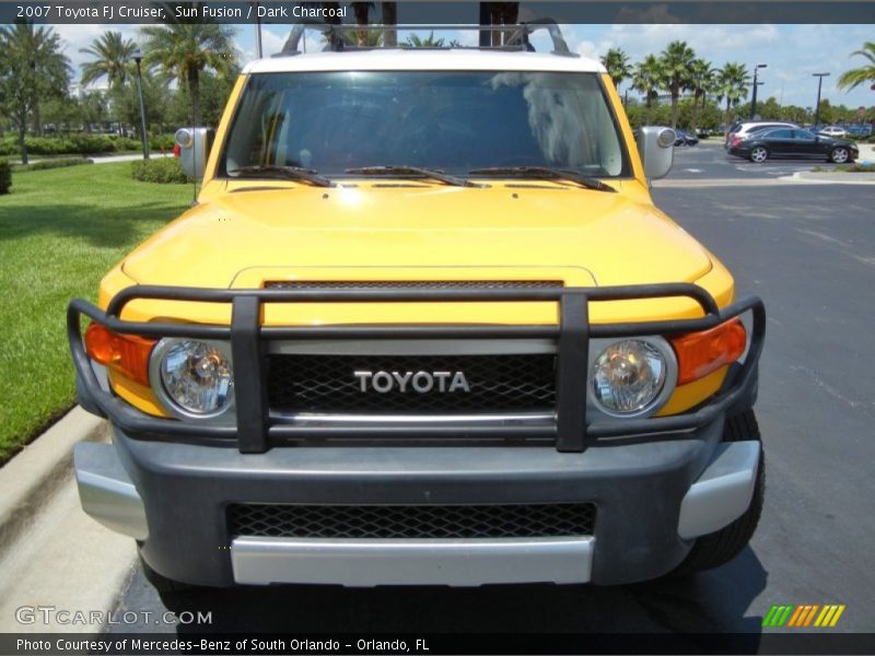 Sun Fusion / Dark Charcoal 2007 Toyota FJ Cruiser
