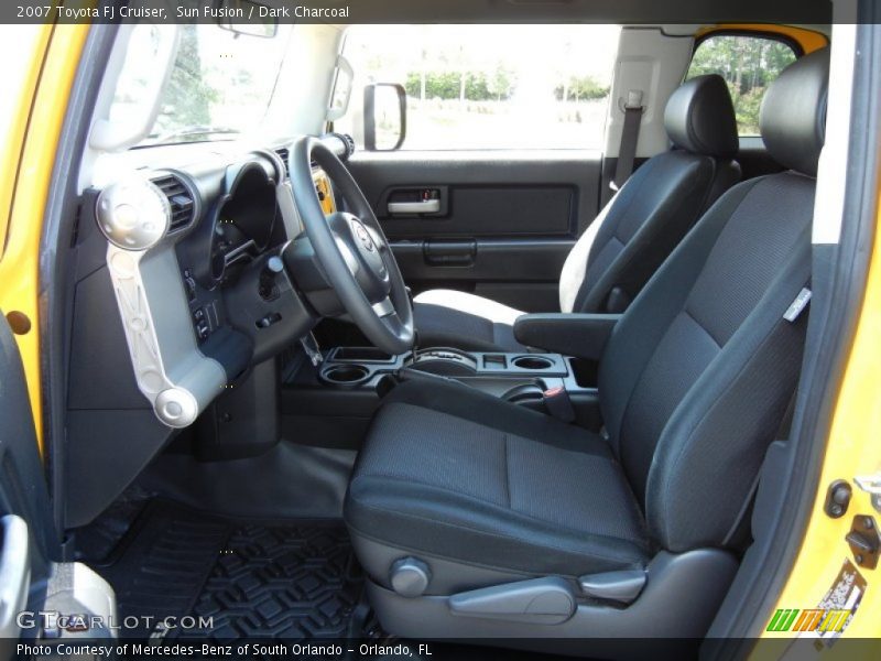 Sun Fusion / Dark Charcoal 2007 Toyota FJ Cruiser