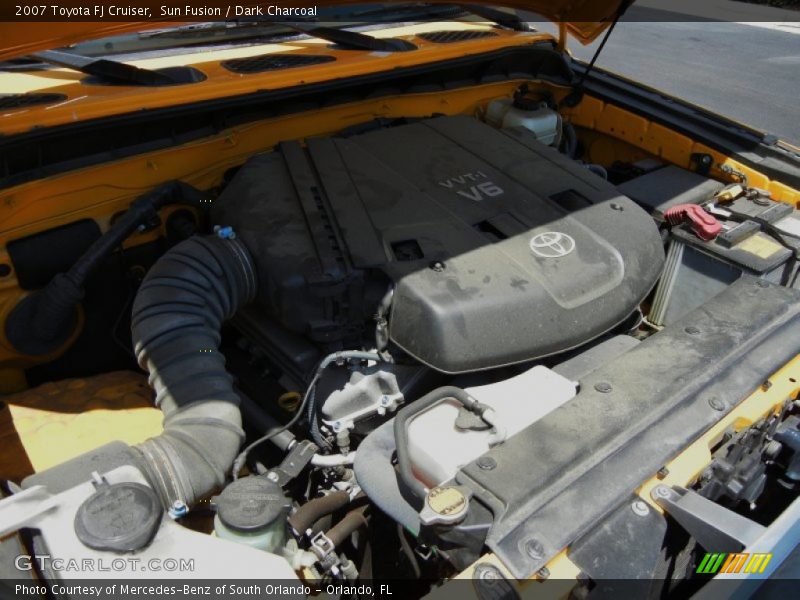Sun Fusion / Dark Charcoal 2007 Toyota FJ Cruiser