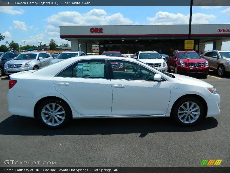 Super White / Ash 2012 Toyota Camry Hybrid XLE