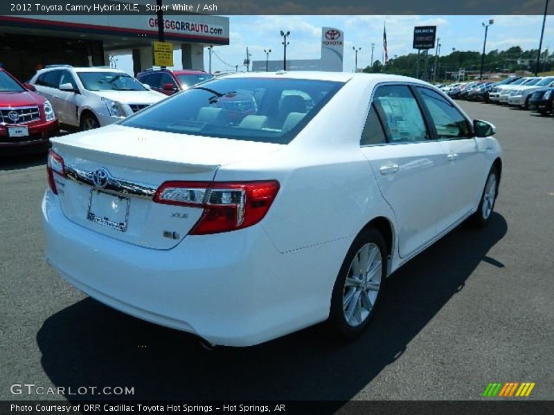 Super White / Ash 2012 Toyota Camry Hybrid XLE