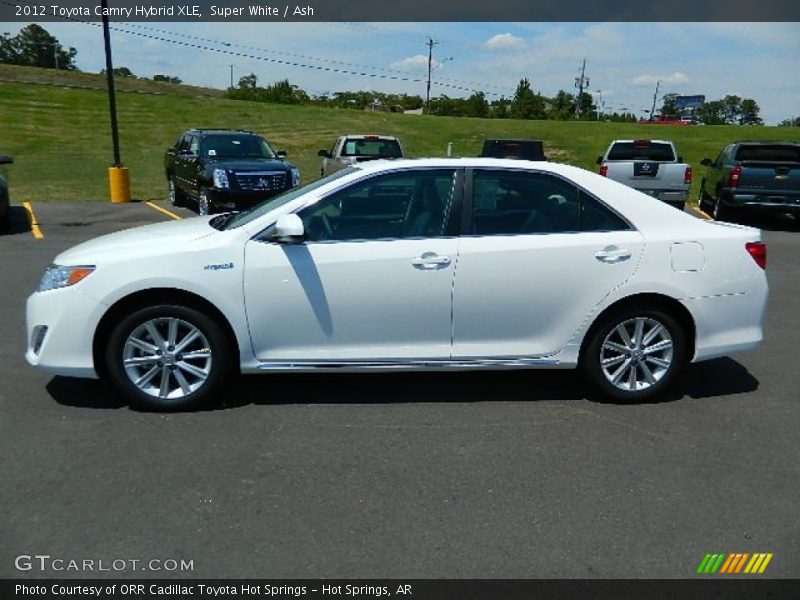 Super White / Ash 2012 Toyota Camry Hybrid XLE